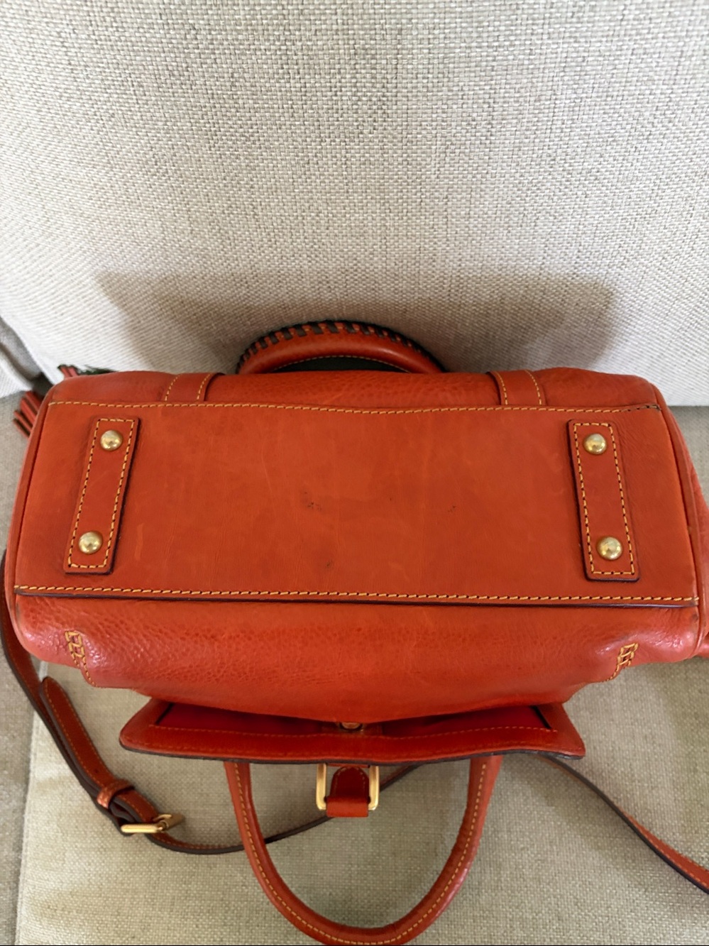 Vintage Dooney & Bourke Bright Orange Leather Satchel with Gold Hardware - Picture 3 of 4